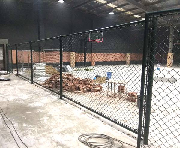 室內體育場護欄網價格 室內體育場護欄網價格