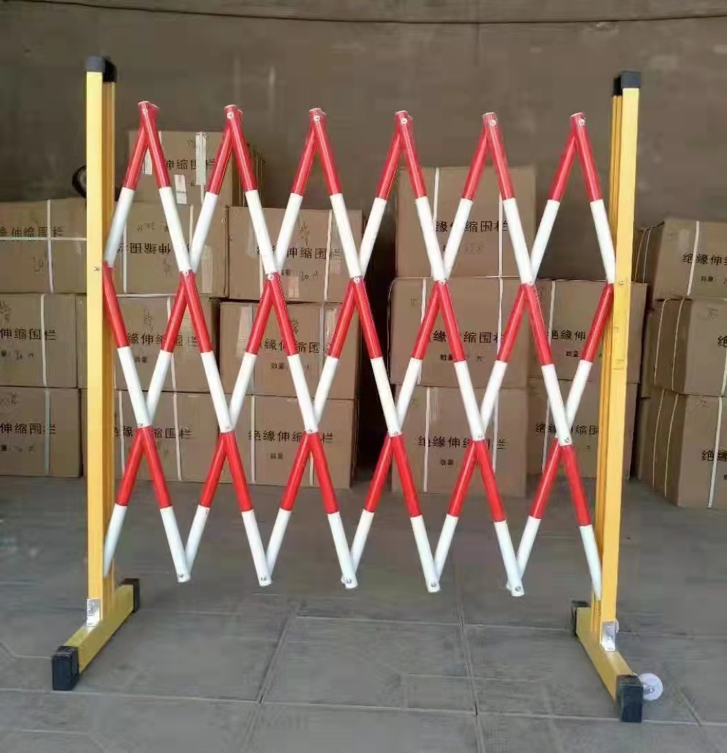 現(xiàn)貨伸縮護欄 現(xiàn)貨伸縮護欄