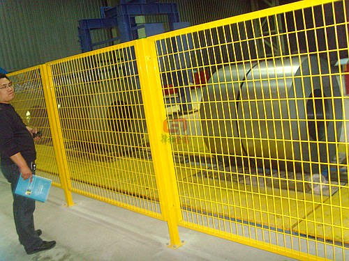 倉(cāng)庫(kù)護(hù)欄網(wǎng)價(jià)格 倉(cāng)庫(kù)護(hù)欄網(wǎng)價(jià)格